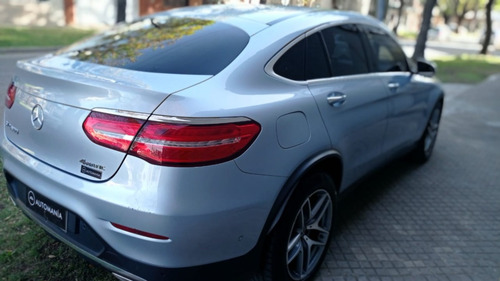 Imagen 4 de 14 de Mercedes-benz Clase Glc 300 Coupé Amg-line 4matic
