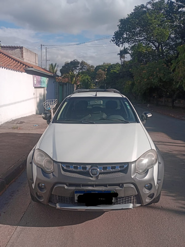 Fiat Palio Adventure 1.8 16v Locker Flex 5p