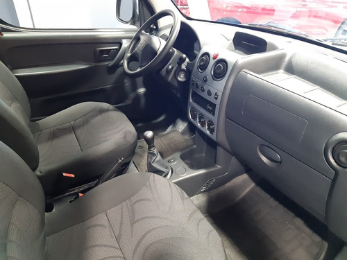 Imagen 22 de 25 de Citroen Berlingo 2023 1.6 Hdi 92 Bussines