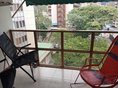 Apartamento En Alquiler En Los Palos Grandes | 116 M2 | 3h-3b-1pe | Ref: 850