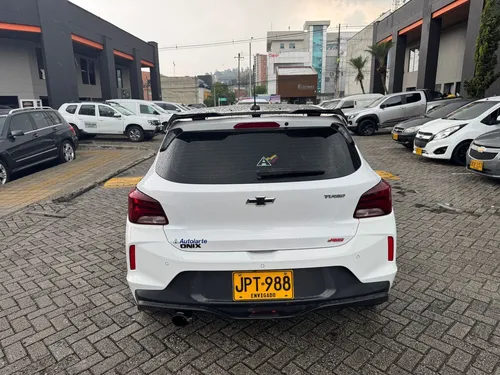 Chevrolet Onix 1.0T Rs Mt