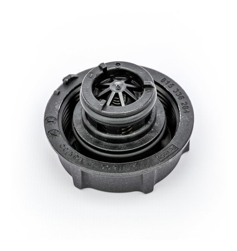 Imagen 2 de 6 de Tapa Liquido Refrigerante Ford Fiesta Kinetic Design