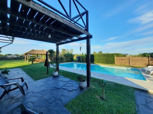 Casa Quinta Venta 4 Dormitorios 2 Baños 1000mts2 -90mts2 Cubiertos- La Capilla, Florencio Varela