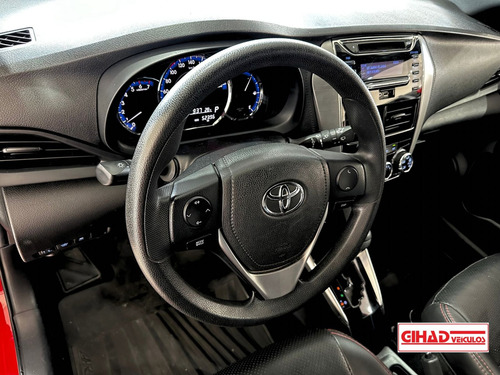 Toyota Yaris 1.3 16V FLEX XL MULTIDRIVE