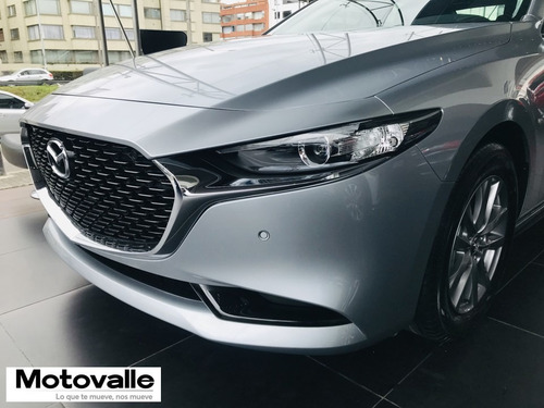 Mazda 3 Touring Automatico 2021 Plata Estelar