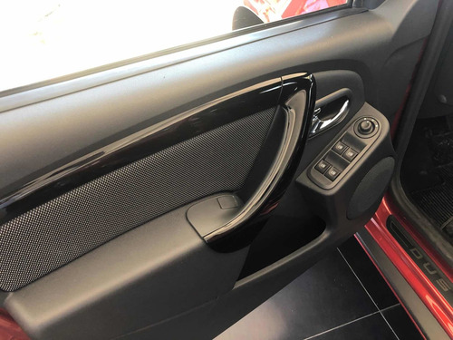 Renault Duster Oroch 2.0