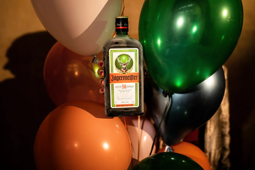 Licor De Hierbas Jägermeister - Remate De Ocasión