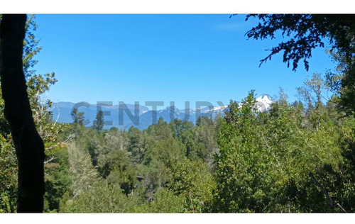 Terreno Con Vista A Volcanes Y Río Liucura, Pucón