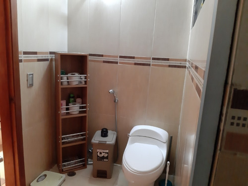 Imagen 6 de 11 de Townhouse En Mañongo