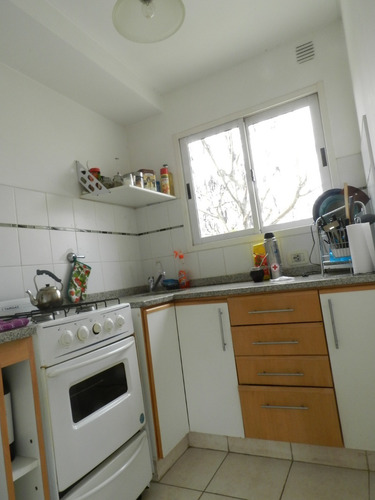 Imagen 5 de 11 de En 67 Y 9, Vende Depto 1 Dorm / Permuta Por Terreno O Por Casa O Ph Mayor Valor