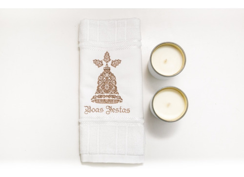 Imagem 6 de 9 de Kit Presente Natal 2 Velas Decorativas Toalha Bordada Sino