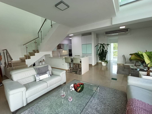 Se Vende Bello Penthouse En El Parral Foa-fer