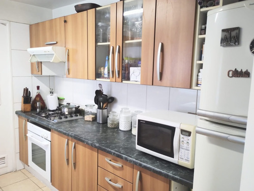 Casa De Tres Niveles En Condominio! Descuento En Comision