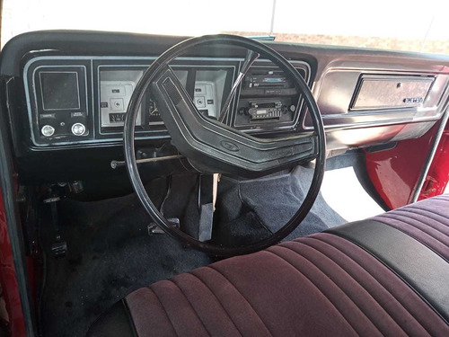 Camioneta Ford 250 Custom