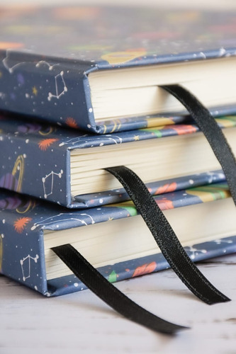 Imagen 2 de 5 de Cuaderno Hecho A Mano Planetas 80 Hojas Lisas