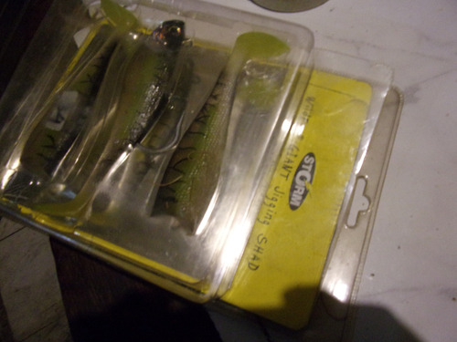 3 Señuelos Storm Wildeye Giant Jigging Shad - Genialidad (Usado)