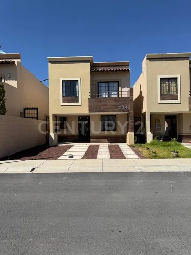 Venta De Casa En Andalucia Con Alberca