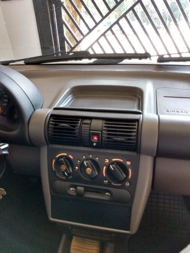 Imagem 12 de 13 de Chevrolet Corsa Classic Ls