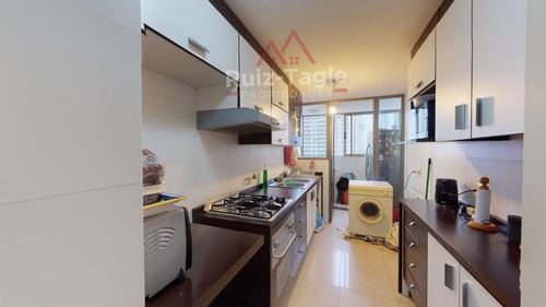 Venta De Magnifico Departamento, Av. Costa De Montemar