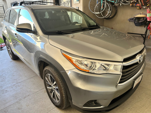 Toyota Highlander 3.5 Le V6 At