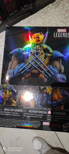 Figura De Acción Wolverine Legends Series F3824. (Usado)