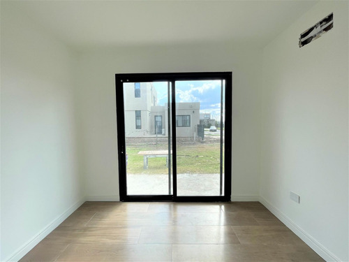 Venta, Casa, El Canton, Golf, Lote Al 300