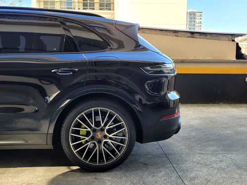 Porsche Cayenne 3.0 V6 E-HYBRID AWD TIPTRONIC S