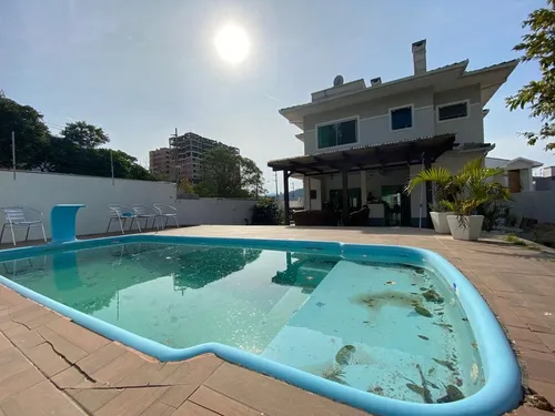 Linda Casa No Bairro Pedra Branca - Palhoça - Sc