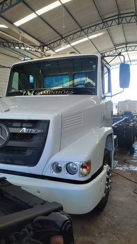 Imagem 2 de 3 de Mb 2423 Atron Chassi