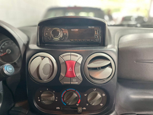 Fiat Doblo 1.8 MPI ESSENCE 16V FLEX 4P MANUAL