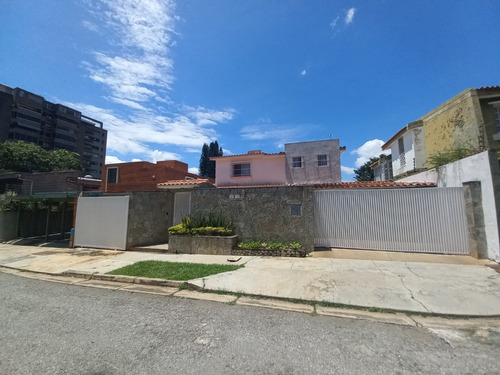 Vende Casa En La Urbanización La Viña