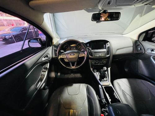 Ford Focus III 2.0 Se Plus Mt
