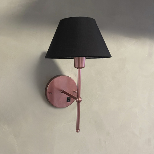 Arandela Parede Colonial Com Interruptor Na Base E Cupula Estrutura Rose Gold Com Preto 127/220v