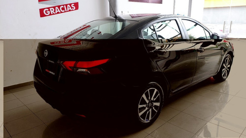 Imagen 6 de 14 de Nissan Versa Advance Tm