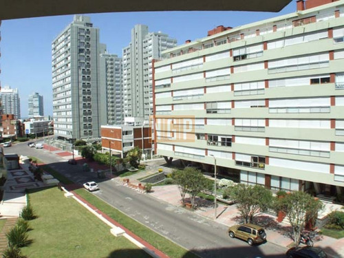 Imagen 15 de 27 de Punta Del Este Piso Alto Con Vista Al Mar! ,