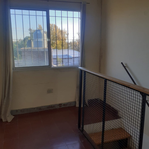 2 Dptos A Terminar, Techo Nuevo. 1 Duplex Listo Para Habitar