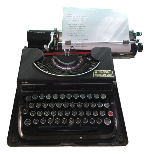 Maquina De Escribir Olivetti Studio 42 Made In Italy (Usado)