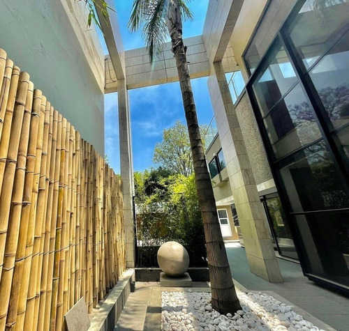 Hermosa Casa En Renta Para Oficinas O Embajada En Lomas De Virreyes