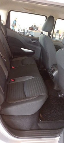 Imagen 10 de 16 de Nissan Frontier 2.3l Xe 4x2 At L22 Lp