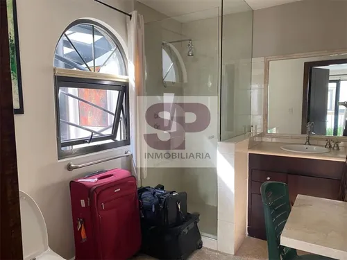 Casa En Calle Cerrada Con Seguridad Lomas De Vista Hermosa