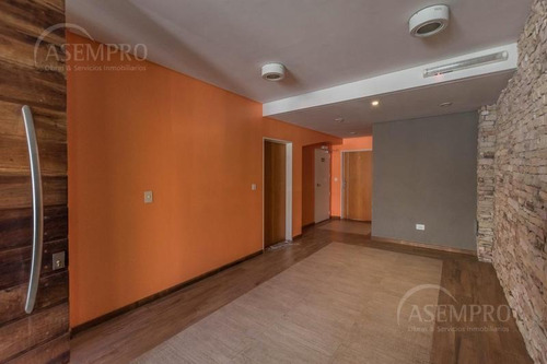 Semipiso - Tranquilidad - Mucha Luz Y Gran Vista Desde El 6to Piso!