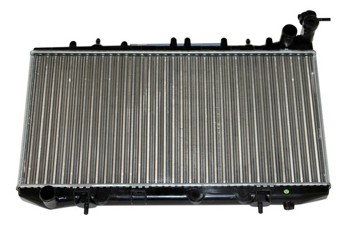 Radiador Motor Para Nissan Ad 1.5 Ga15de Vy10 Inyeccion 1996