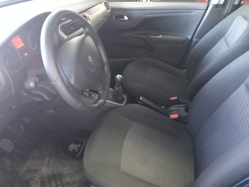Imagen 5 de 15 de Peugeot 301 2017 1.6 Hdi Allure