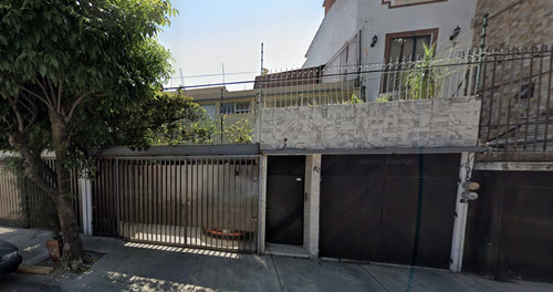 ¡ Magnifica Oportunidad De Tener Casa Propia, Invierte Tus Ahorros En Esta Oportunidad! Casa En Venta - Cerro Gordo 82, Campestre Churubusco, Coyoacán, 04200 Ciudad De México, Cdmx