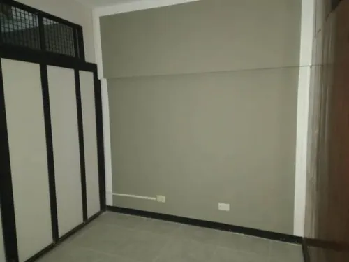 Venta Local Comercial Av. Las Palmas. Pc