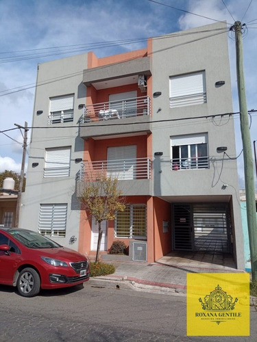 Imagen 2 de 14 de Vendo Departamento En Pb