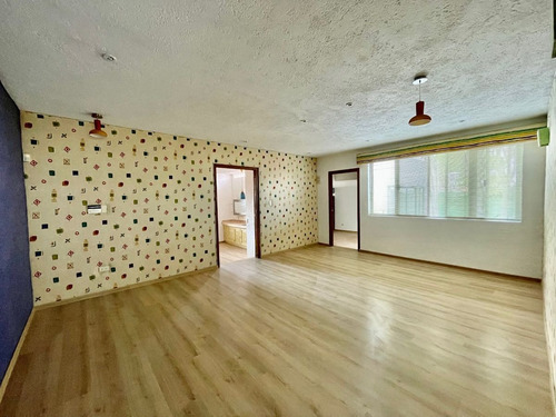 Imagen 26 de 30 de En El Vergel, Gran Casa En Venta