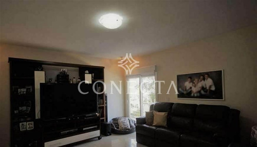Imagem 26 de 27 de Alphaville 11 | Casa A Venda | Casa Clean | Muita Iluminação Natural | Alameda Tranquila | Proximo A Portaria - Cnc1277