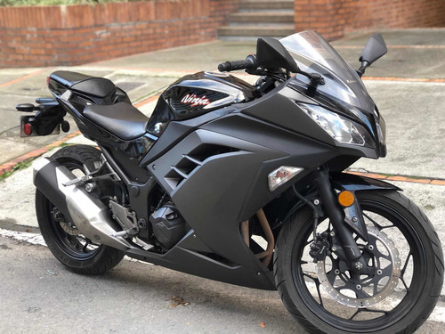 Kawasaki Ninja 300