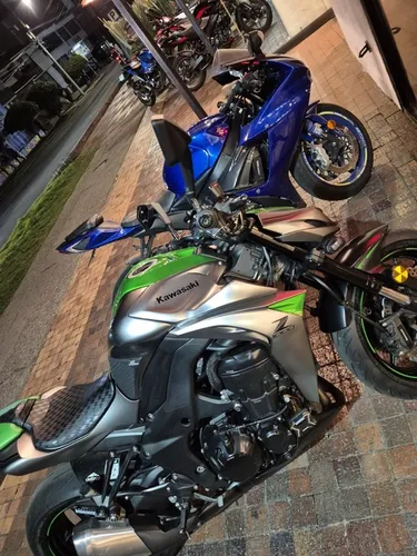 Kawasaki Z1000